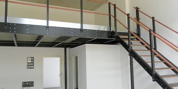 Une mezzanine métallique paris par les soins d’un artisan metallier paris